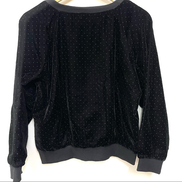 Ritu Kumar rose appliqué stone beaded velvet sweatshirt - Picture 2 of 6